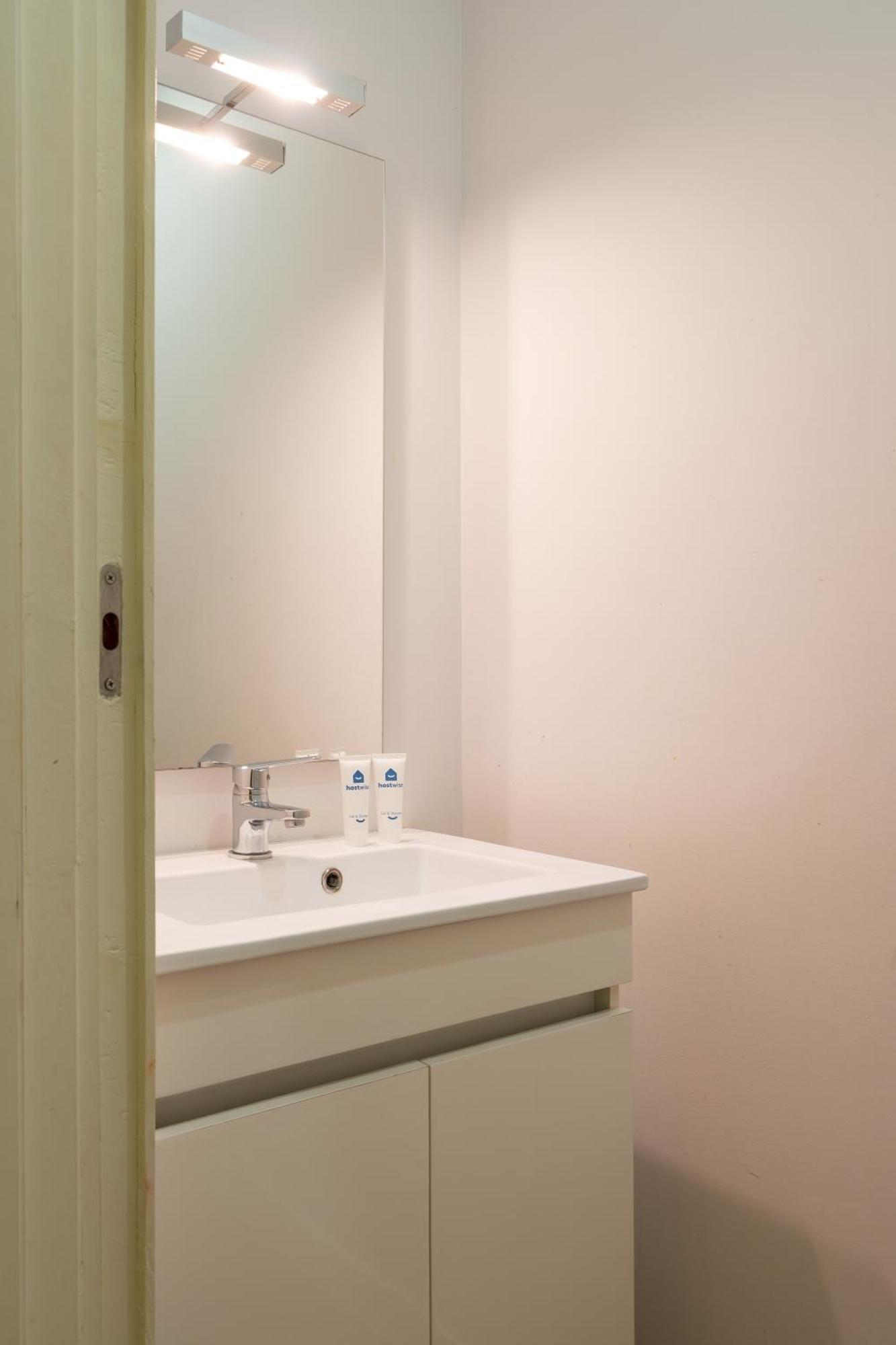 Host Wise - Sweet Bright Flats - City Center Porto Bilik gambar