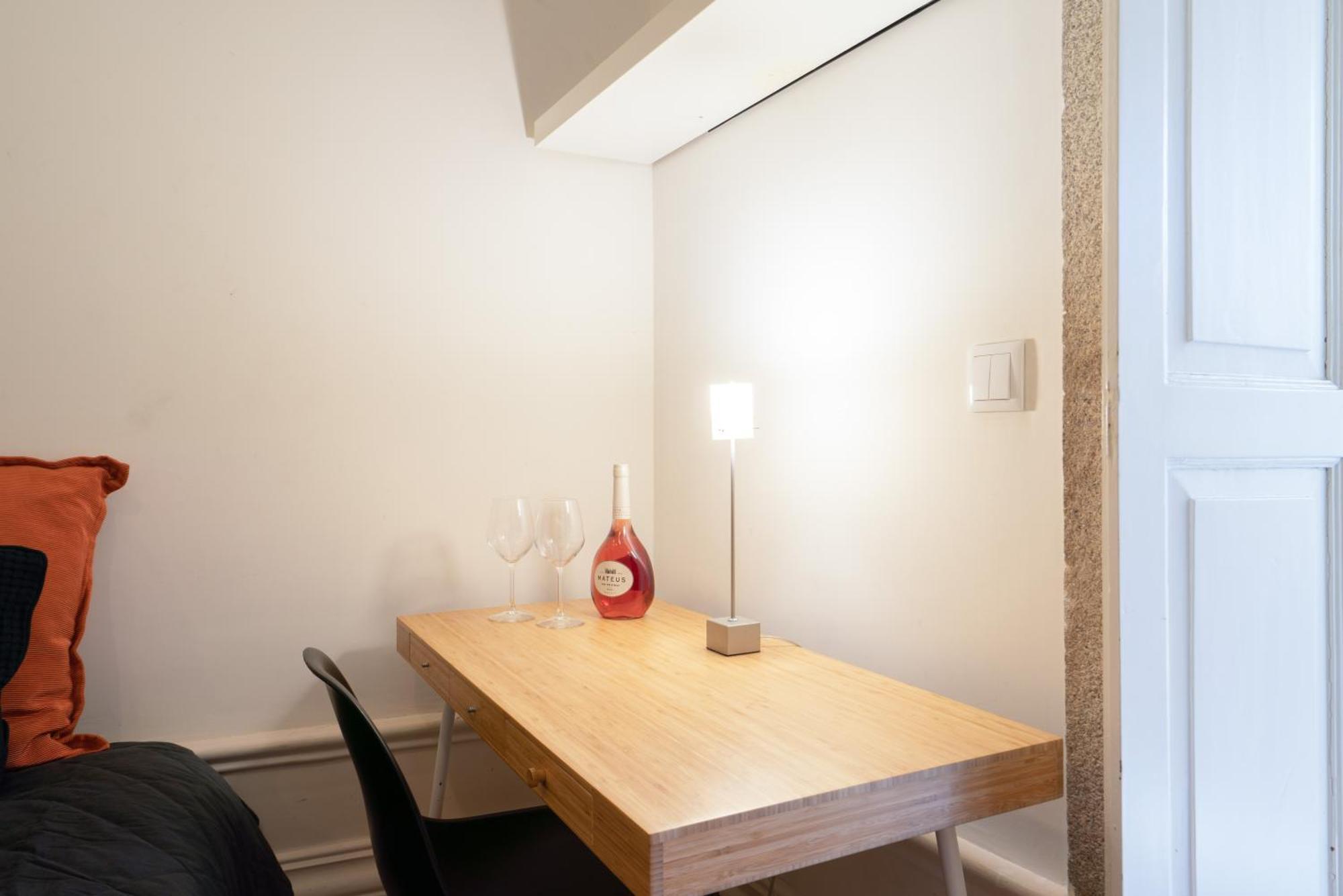 Host Wise - Sweet Bright Flats - City Center Porto Luaran gambar