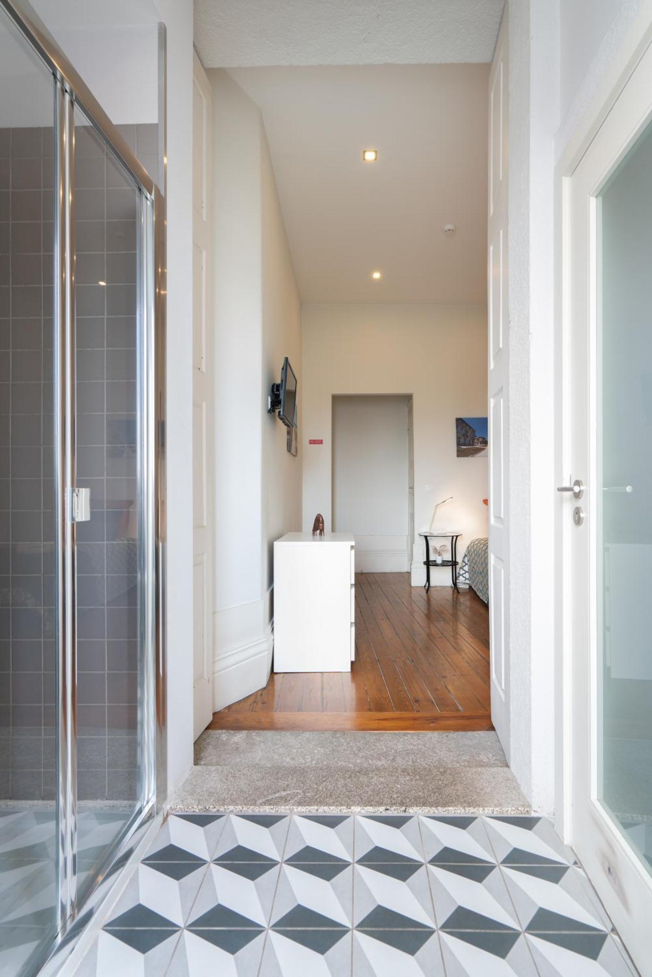 Host Wise - Sweet Bright Flats - City Center Porto Bilik gambar