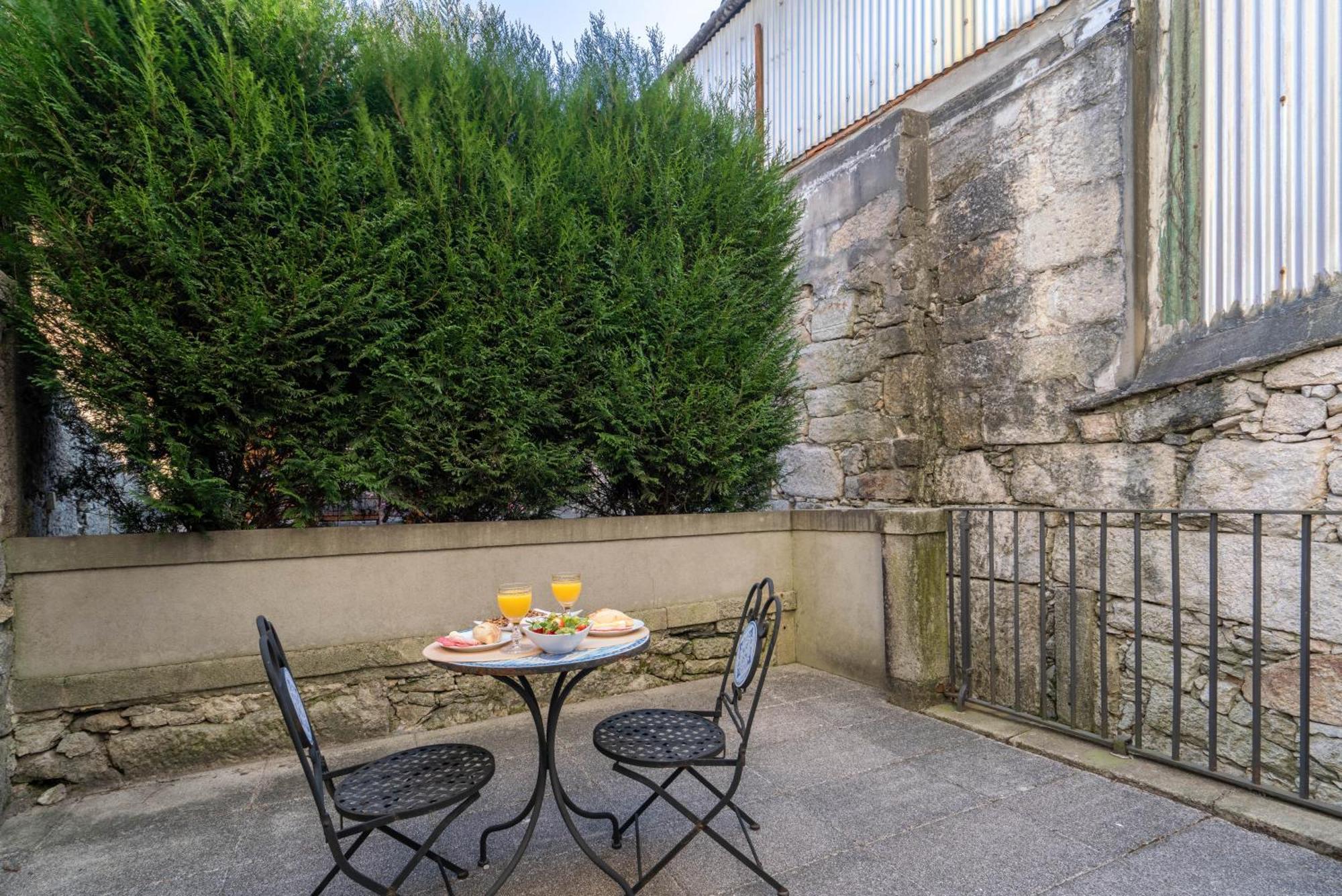Host Wise - Sweet Bright Flats - City Center Porto Luaran gambar
